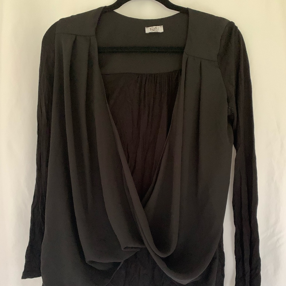 Black shirt